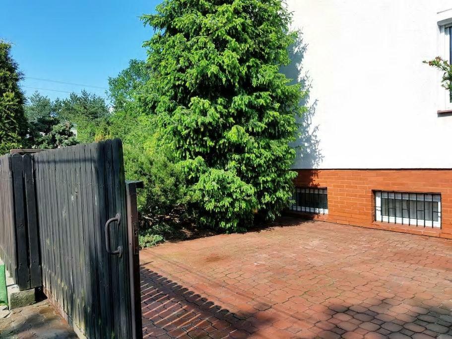 Pokoj W Warszawie-Wawer Warszawa Exteriör bild